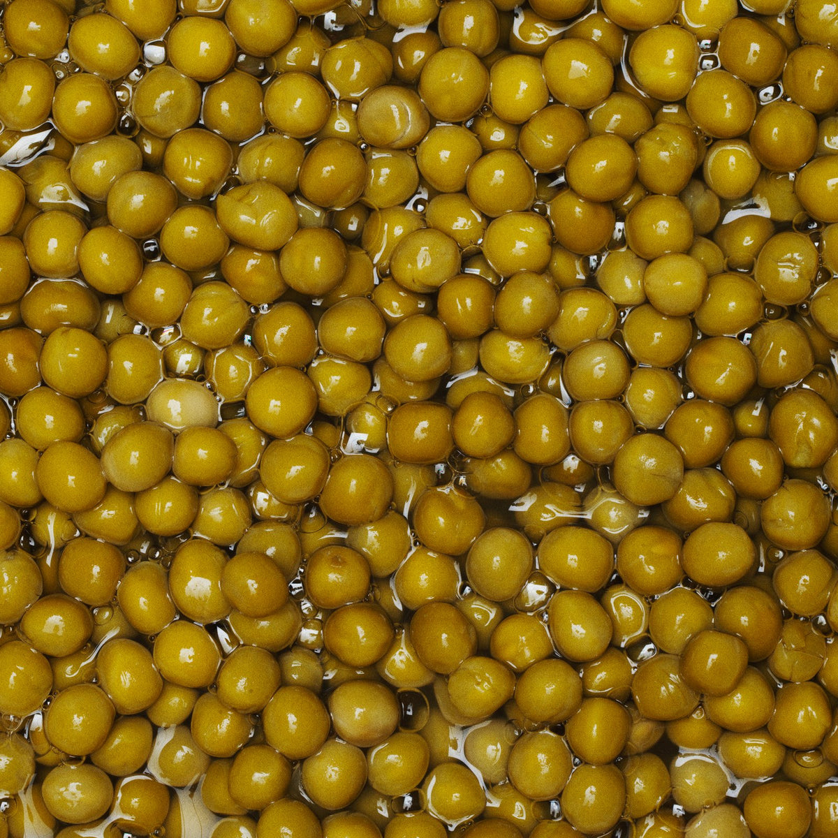 Petits pois en gros plan Image